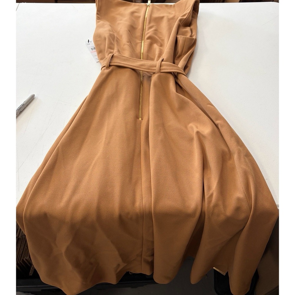 DKNY SLEEVELESS FIT&FLARE, BELTED MIDI DRESS, BEIGE-TAN SZ 10 NWT - Picture 2 of 5